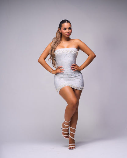 VESTIDO DE PERLAS