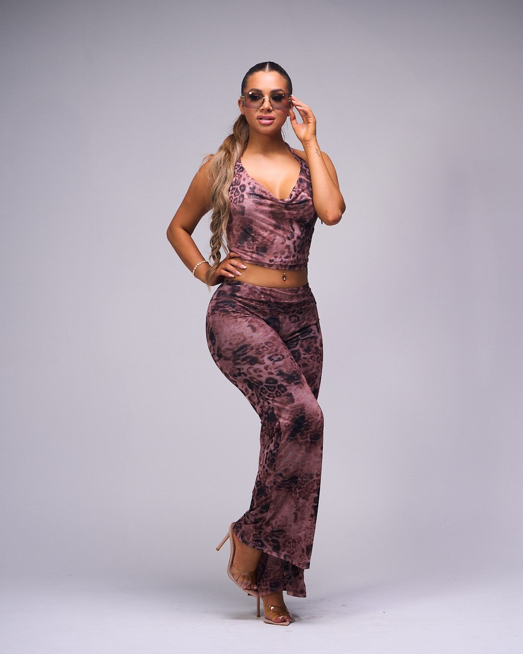 SET BRIONY